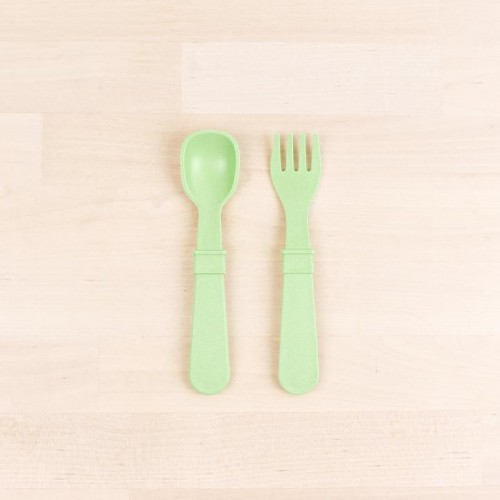 Re-Play - Naturals - Ensemble de 4 fourchettes et 4 cuillères en plastique recyclé - Vert feuille